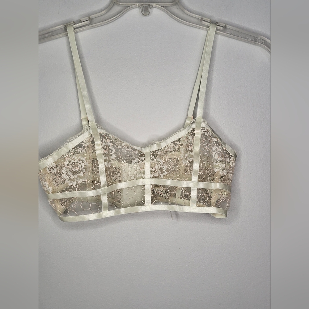Revolve Intimately Free People Sz Smal Lyric Longline Bralette in Crushe…